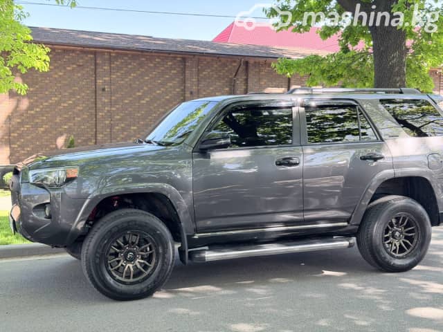 Toyota 4Runner V Рестайлинг 4.0 AT 4WD