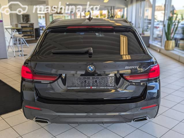 BMW 5 серии VII (G30/G31) Рестайлинг 520i 2.0 AT