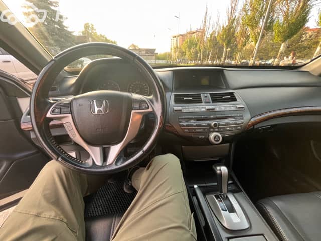 Honda Crosstour I 3.5 AT 4WD
