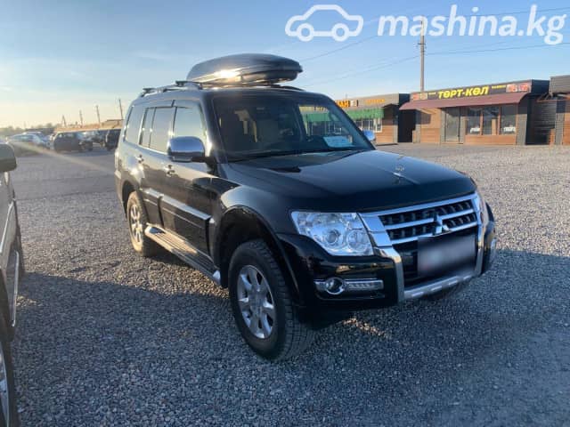 Mitsubishi Pajero IV Рестайлинг 2 3.5 AT 4WD