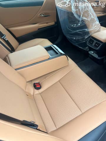 Lexus ES VII Рестайлинг 2 200 2.0 CVT