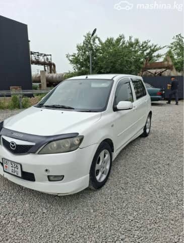Mazda Demio II (DY) 1.5 AT