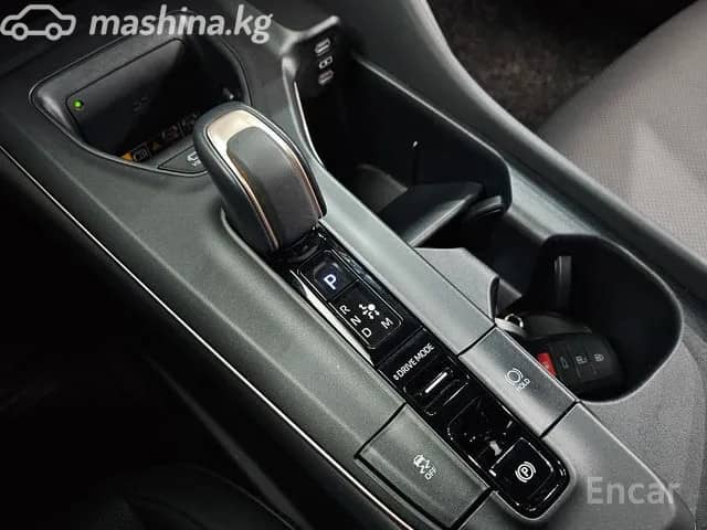 Toyota Crown XVI (S230) 2.5hyb CVT
