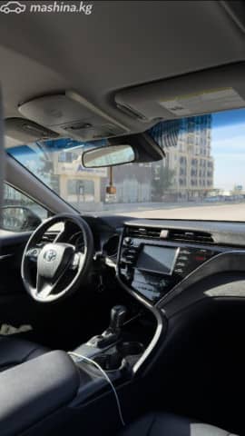 Toyota Camry VIII (XV70) 2.5 AT