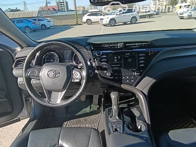 Toyota Camry VIII (XV70) 2.5hyb CVT