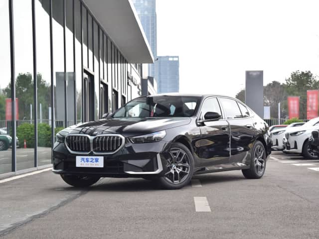 BMW 5 серии VIII (G60/G61/G68) 530i xDrive 2.0 AT 4WD