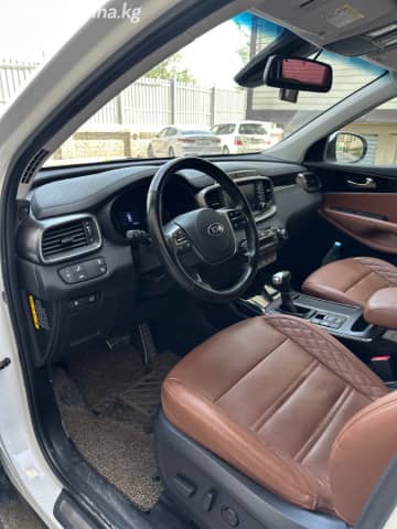 Kia Sorento III Prime Рестайлинг 2.2d AT