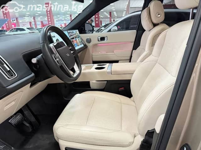 LiXiang L9 Рестайлинг 1.5hyb AT 4WD