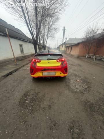 Hyundai Veloster II 2.0 AT