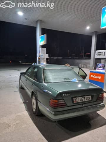 Mercedes-Benz E-Класс I (W124) 320 3.2 MT