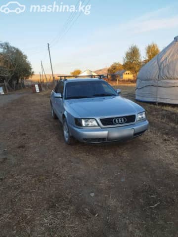Audi A6 I (C4) 2.6 MT