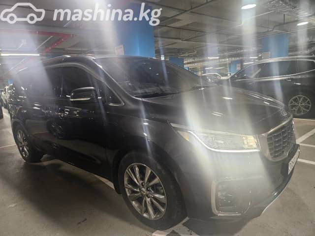 Kia Carnival III 2.2d AT