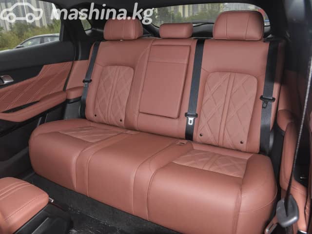 Changan UNI-K 1.5hyb AT