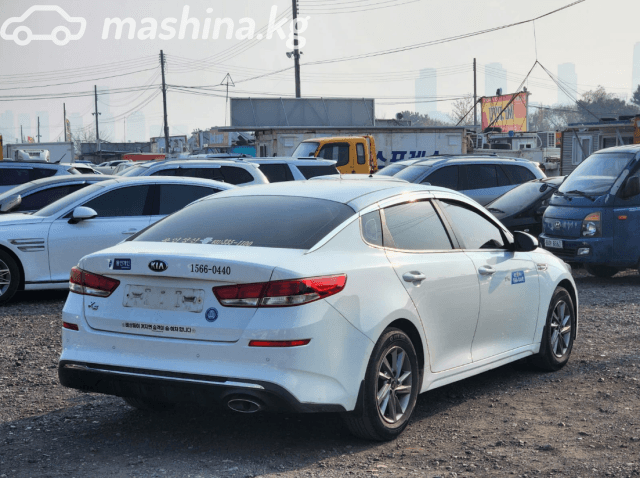Kia K5 II 2.0 AT