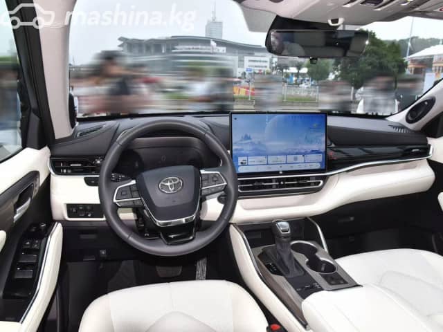 Toyota Highlander IV (U70) 2.4 AT