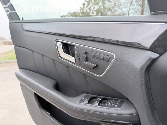Mercedes-Benz E-Класс IV (W212, S212, C207) 300 3.0 AT