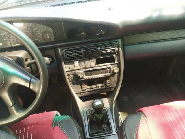 Audi 100 IV (C4) 2.6 MT