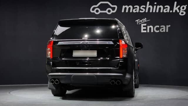 Chevrolet Tahoe V 6.2 AT 4WD