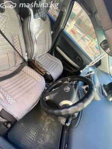 Toyota Ist I 1.5 AT