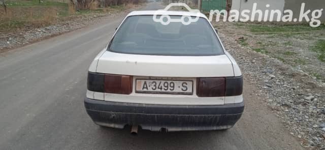 Audi 80 IV (B3) 1.8 MT