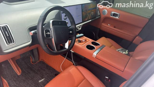 LiXiang L6 1.5hyb AT 4WD