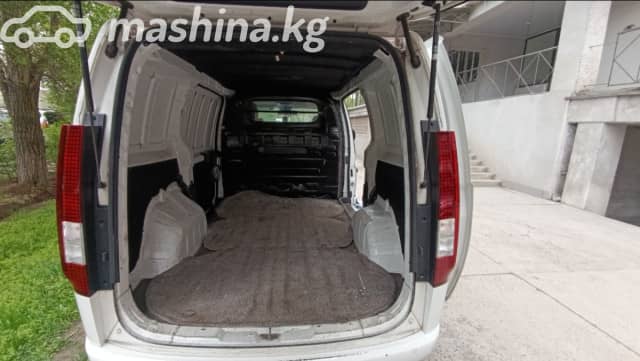 Hyundai Staria 2.2d AT