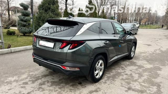 Hyundai Tucson IV 2.0d AT