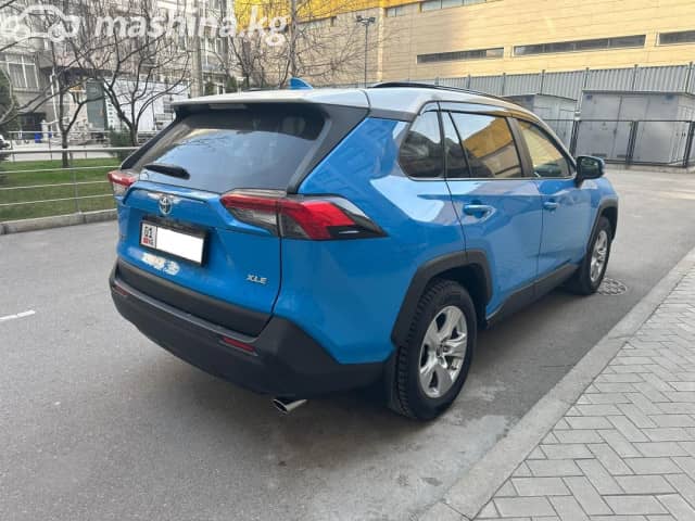 Toyota RAV4 V (XA50) 2.5 AT