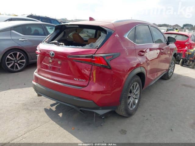 Lexus NX I Рестайлинг 300 2.0 AT