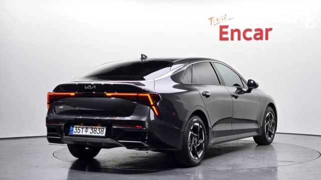 Kia K5 III Рестайлинг LPi 2.0 AT