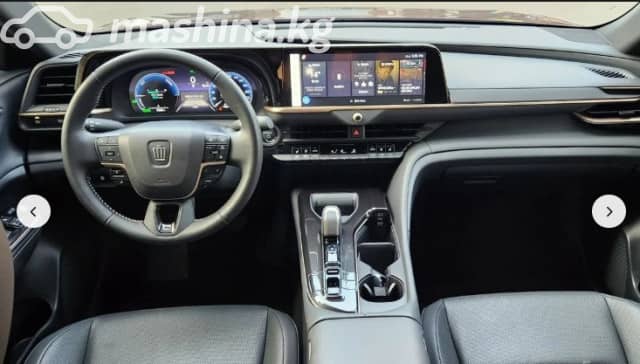 Toyota Crown XVI (S230) 2.5hyb CVT 4WD