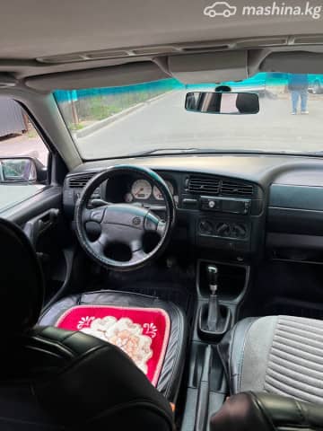 Volkswagen Golf III 1.8 MT