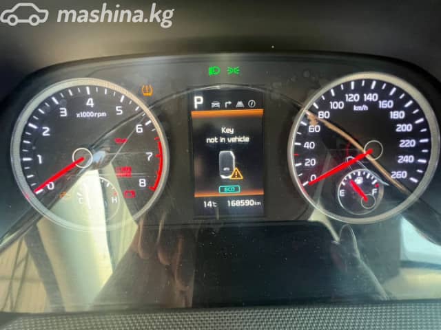 Kia K5 III LPi 2.0 AT