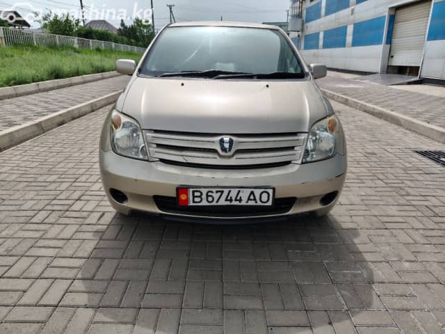 Toyota Ist I 1.3 AT