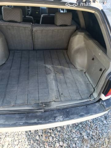 Volkswagen Passat B4 1.8 MT