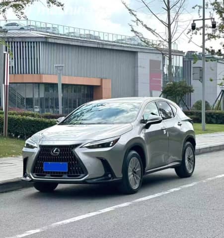 Lexus NX II 250 2.5 AT 4WD