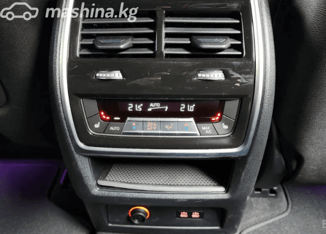 BMW X7 I (G07) Рестайлинг 40i 3.0 AT 4WD
