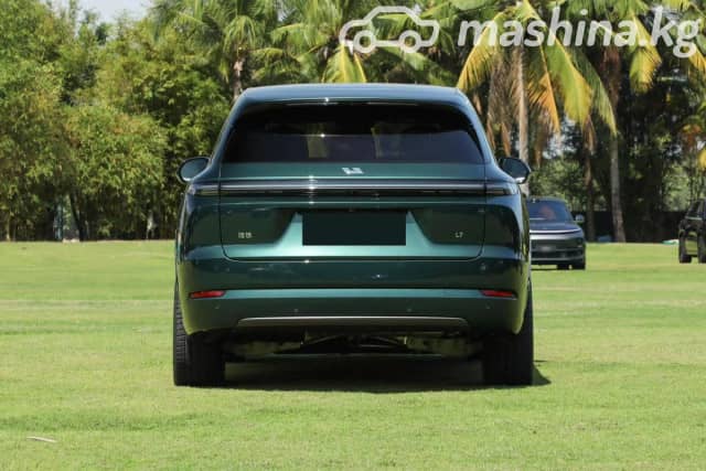 LiXiang L7 Рестайлинг 1.5hyb AT 4WD