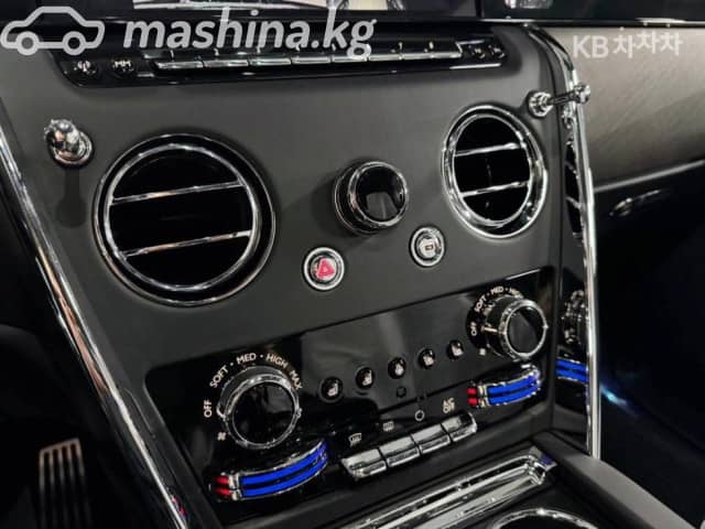 Rolls-Royce Cullinan I 6.7 AT AWD