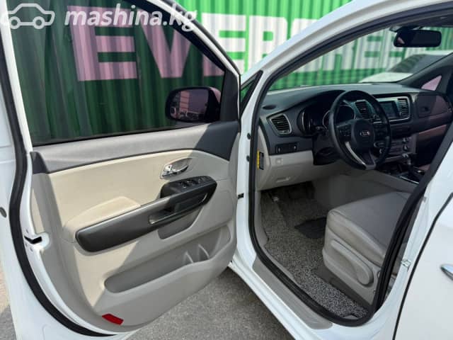 Kia Carnival III 2.2d AT