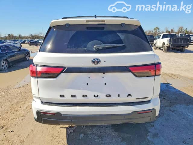Toyota Sequoia III 3.5hyb AT 4WD
