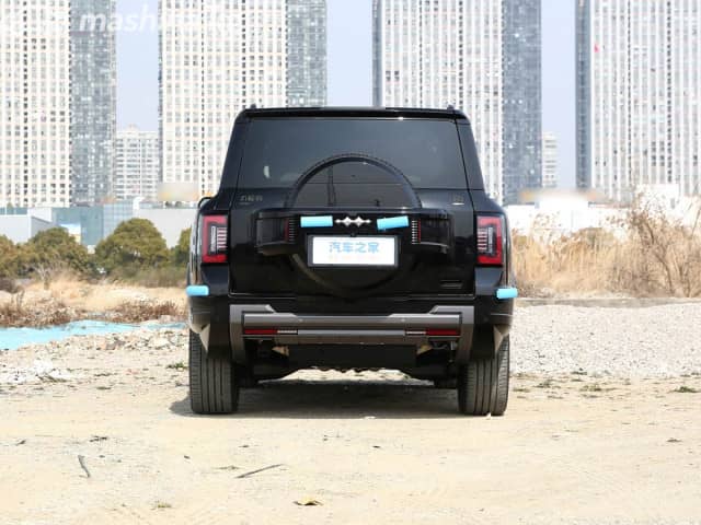 BYD FangChengBao Leopard 8 2.0hyb AT 4WD