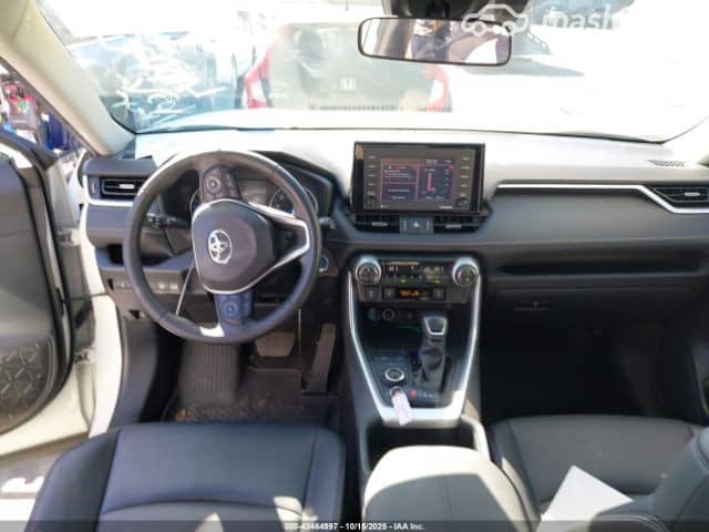 Toyota RAV4 V (XA50) 2.5hyb CVT 4WD