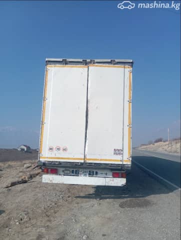 Renault Magnum