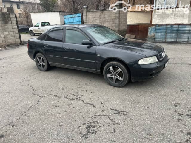 Audi A4 I (B5) Рестайлинг 1.8 AT