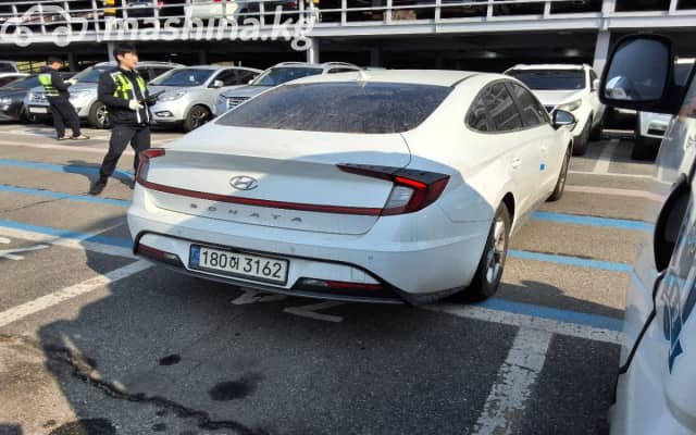 Hyundai Sonata VIII (DN8) LPi 2.0 AT