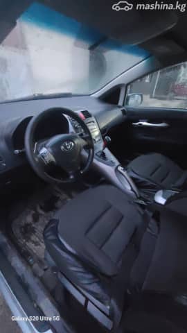 Toyota Auris I 1.6 AT