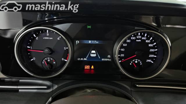 Kia Carnival IV 2.2d AT