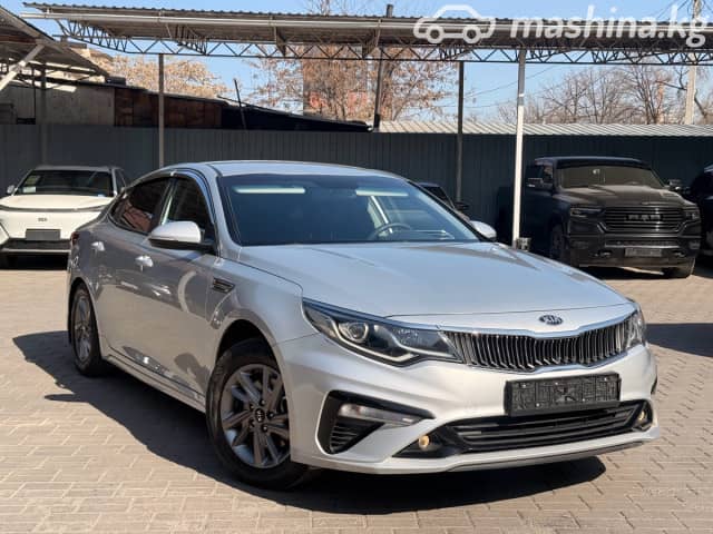 Kia K5 II 2.0 AT