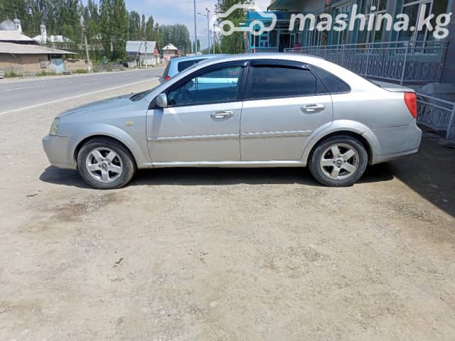 Chevrolet Lacetti 1.8 MT
